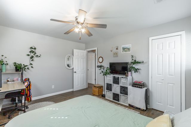 2410 Sunset Strip Street, Hixson, TN 37343