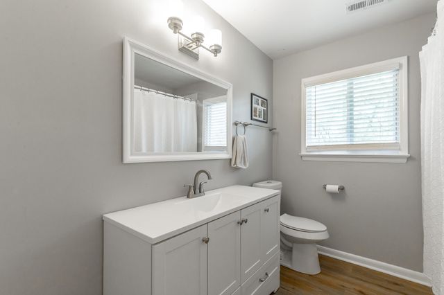 2410 Sunset Strip Street, Hixson, TN 37343