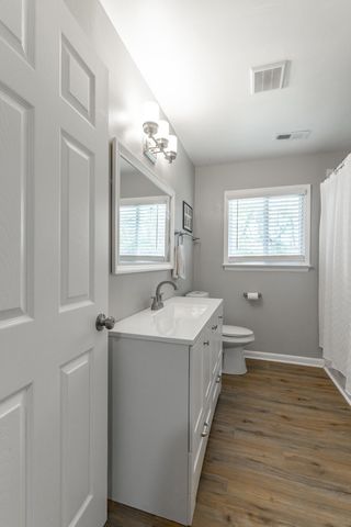 2410 Sunset Strip Street, Hixson, TN 37343