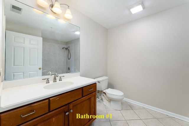 1715 Pavilion Way 307, Park Ridge, IL 60068