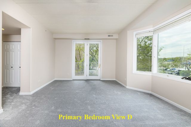 1715 Pavilion Way 307, Park Ridge, IL 60068
