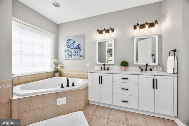 458 MIMOSA CIR, Kennett Square, PA 19348