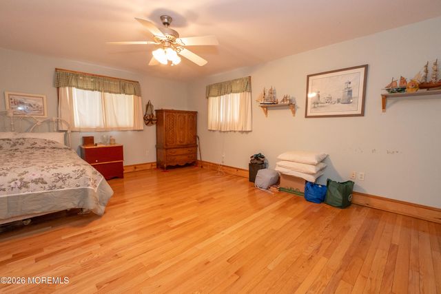 12 Parmly Street, Rumson, NJ 07760