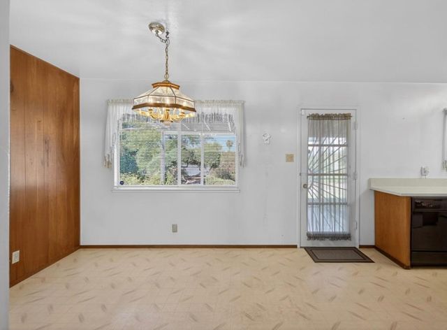 6717 Whitsett Dr, North Highlands, CA 95660