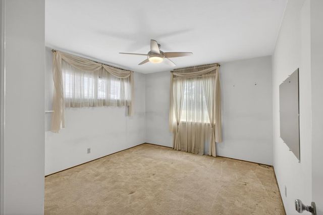 6717 Whitsett Dr, North Highlands, CA 95660