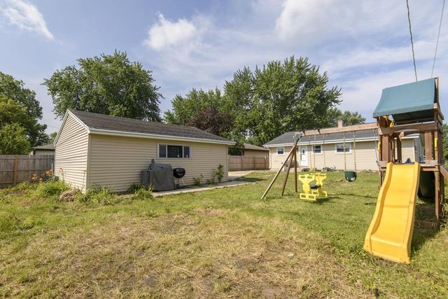 6727 Lone Elm DRIVE, Racine, WI 53402