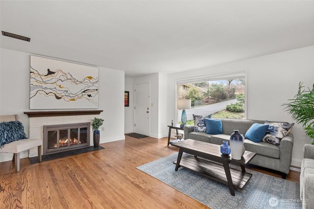 6120 Elaine Court, Bremerton, WA 98312