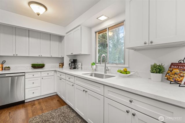 6120 Elaine Court, Bremerton, WA 98312