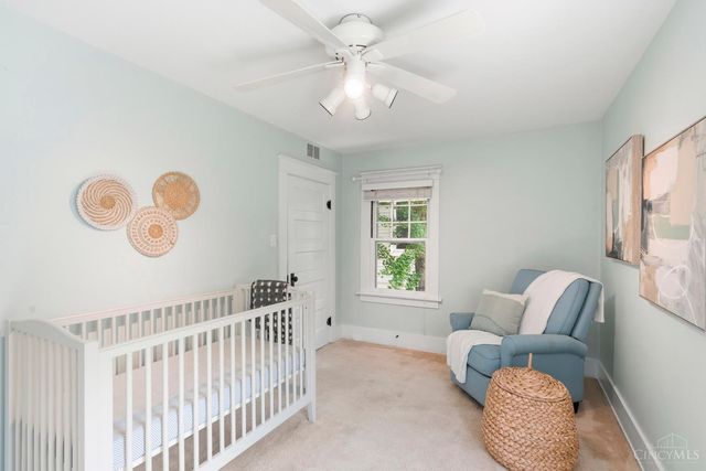 3669 Stettinius Avenue, Cincinnati, OH 45208