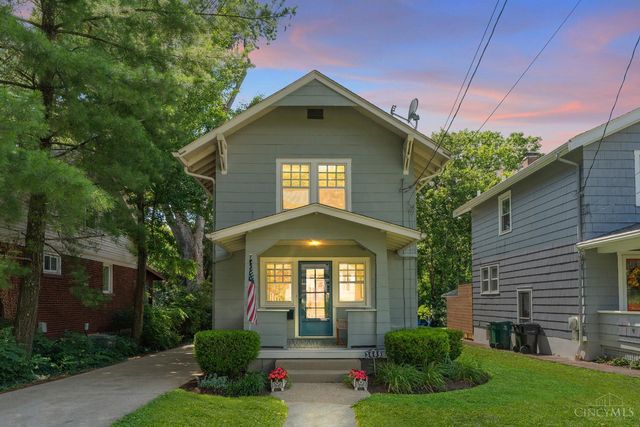 3669 Stettinius Avenue, Cincinnati, OH 45208