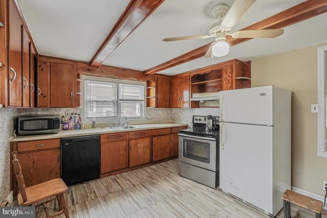 827 OLIVE ST, Roebling, NJ 08554