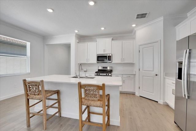 17410 HOLLY WELL AVENUE, Wimauma, FL 33598