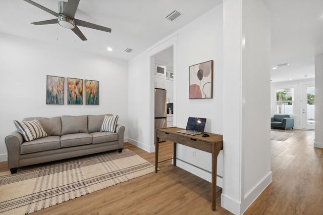 7403 Sunset Avenue, Panama City Beach, FL 32408