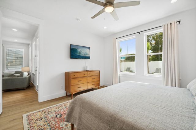 7403 Sunset Avenue, Panama City Beach, FL 32408