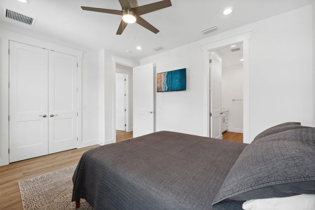 7403 Sunset Avenue, Panama City Beach, FL 32408