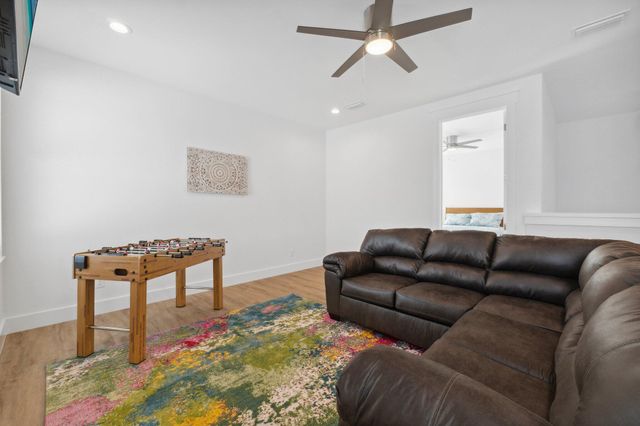 7403 Sunset Avenue, Panama City Beach, FL 32408