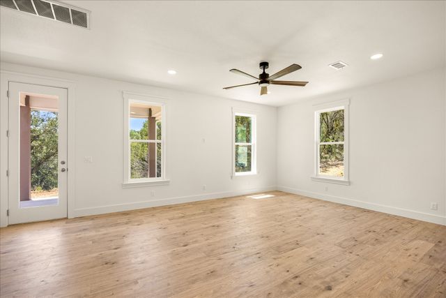 4470 Skyline Drive, Bluff Dale, TX 76433
