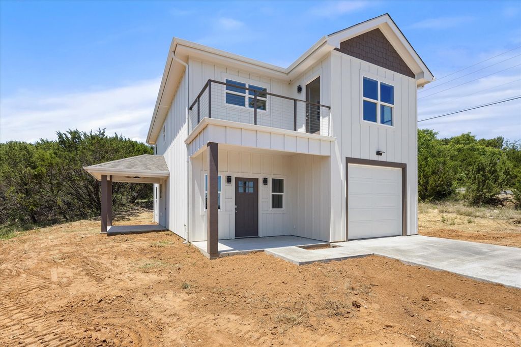 4470 Skyline Drive, Bluff Dale, TX 76433