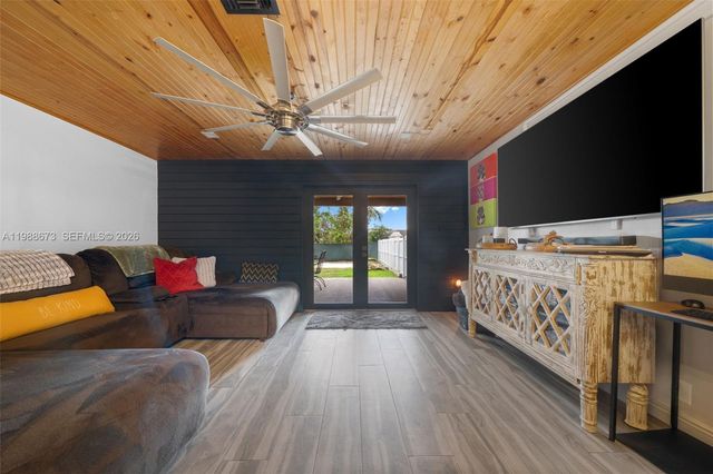 14888 SW 140th St, Miami, FL 33196