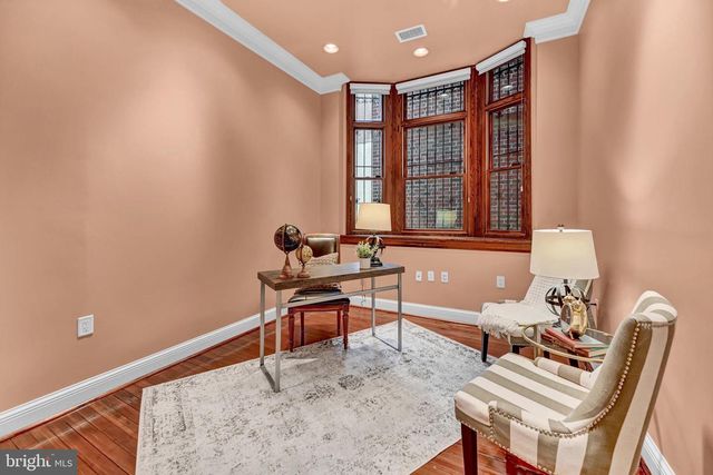 1126 N CHARLES ST, Baltimore, MD 21201