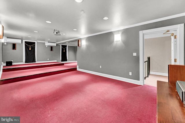 1126 N CHARLES ST, Baltimore, MD 21201