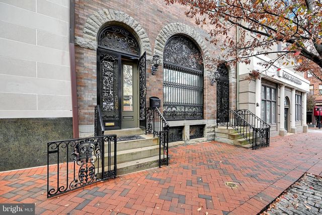 1126 N CHARLES ST, Baltimore, MD 21201