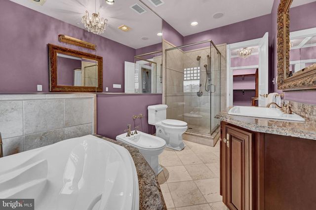 1126 N CHARLES ST, Baltimore, MD 21201