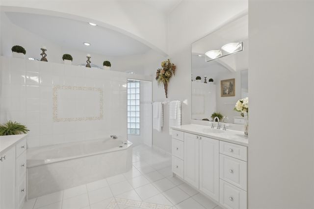 12125 NW 10th Street, Coral Springs, FL 33071