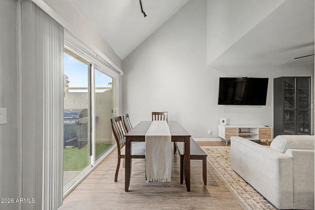1342 W EMERALD Avenue 379, Mesa, AZ 85202
