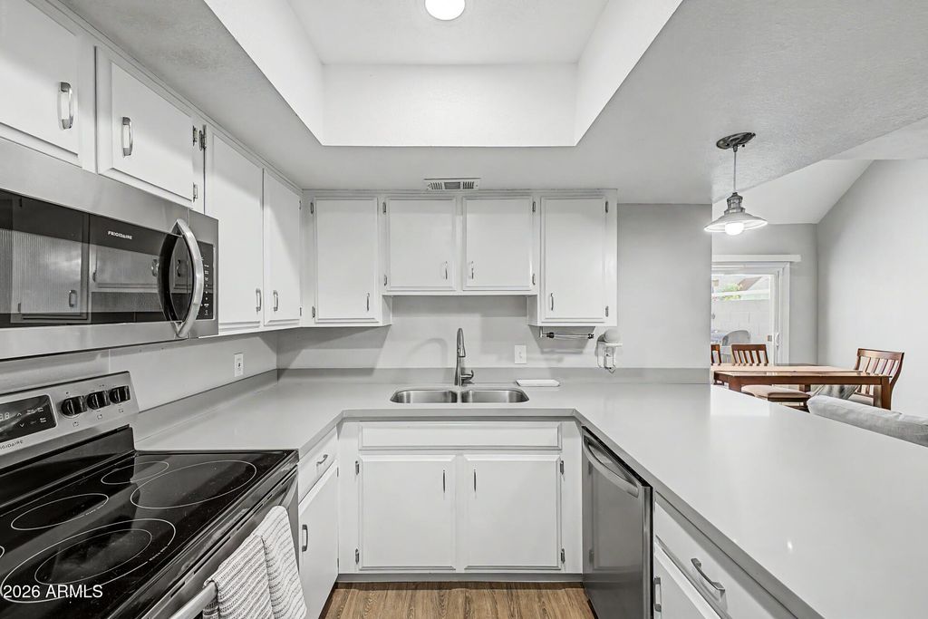Image 12 of property listing at 1342 W EMERALD Avenue 379, Mesa, AZ 85202