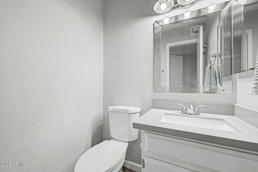 Image 14 of property listing at 1342 W EMERALD Avenue 379, Mesa, AZ 85202