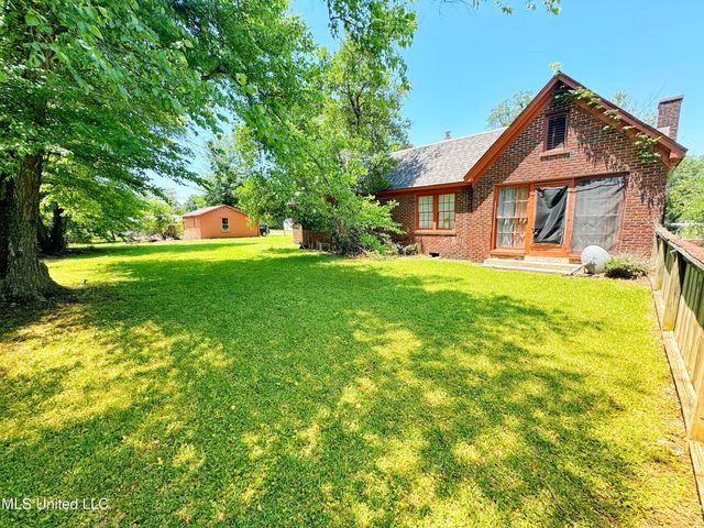 340 Elm Avenue, Clarksdale, MS 38614