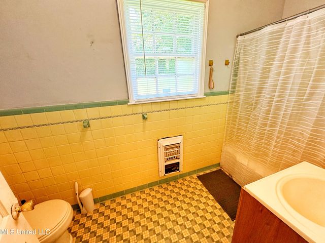 340 Elm Avenue, Clarksdale, MS 38614