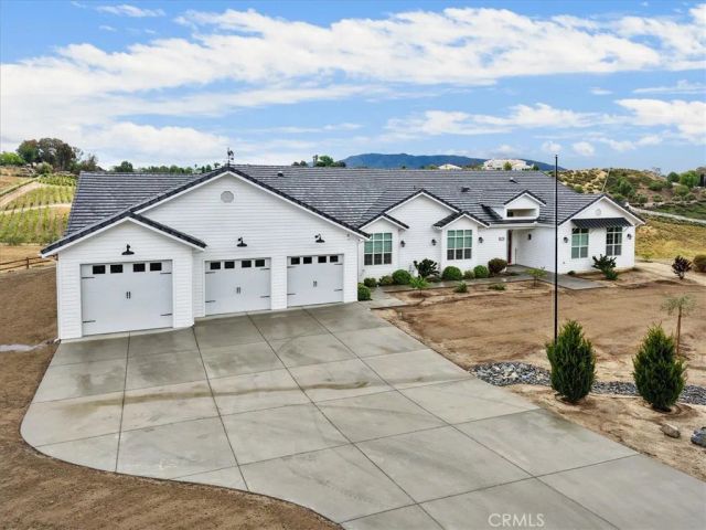 41799 Calle Contento, Temecula, CA 92592