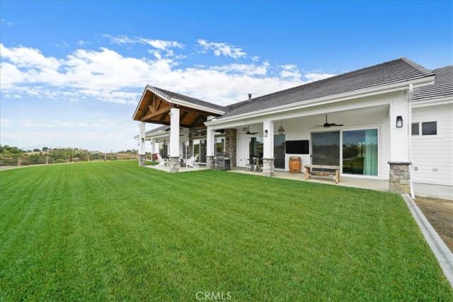 41799 Calle Contento, Temecula, CA 92592