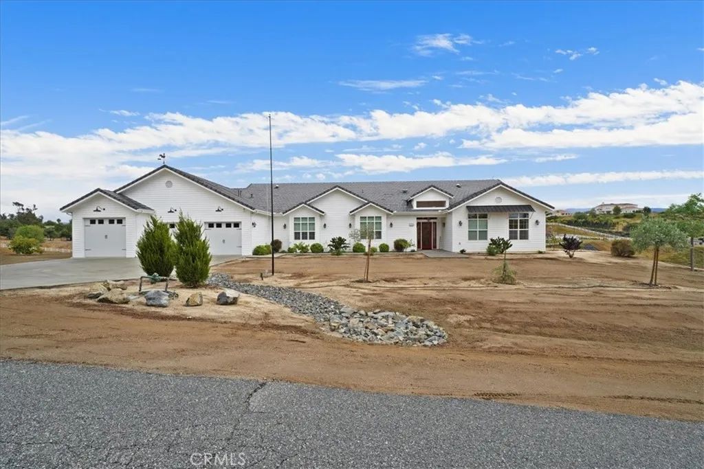 41799 Calle Contento, Temecula, CA 92592