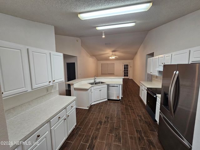 2719 TAYLOR HILL Drive, Jacksonville, FL 32221