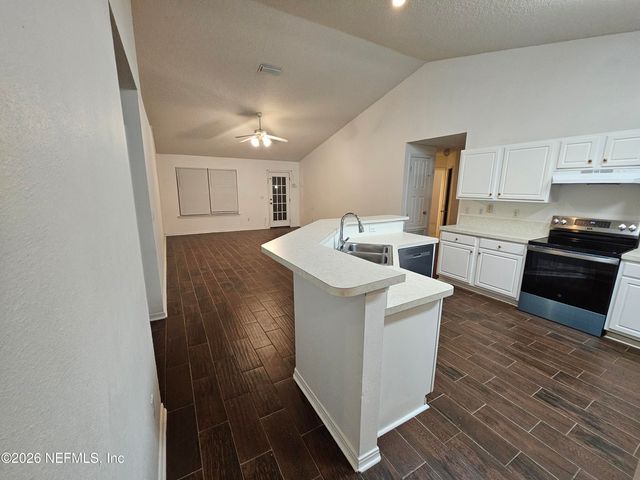 2719 TAYLOR HILL Drive, Jacksonville, FL 32221