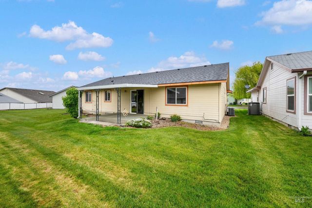 819 N Bristol Street, Nampa, ID 83651