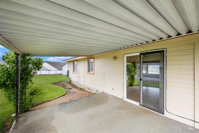 819 N Bristol Street, Nampa, ID 83651