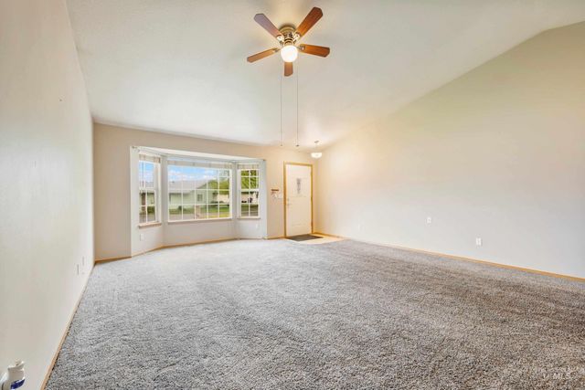 819 N Bristol Street, Nampa, ID 83651