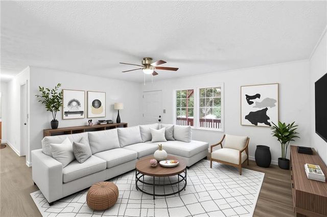 671 Toonigh Road, Canton, GA 30115