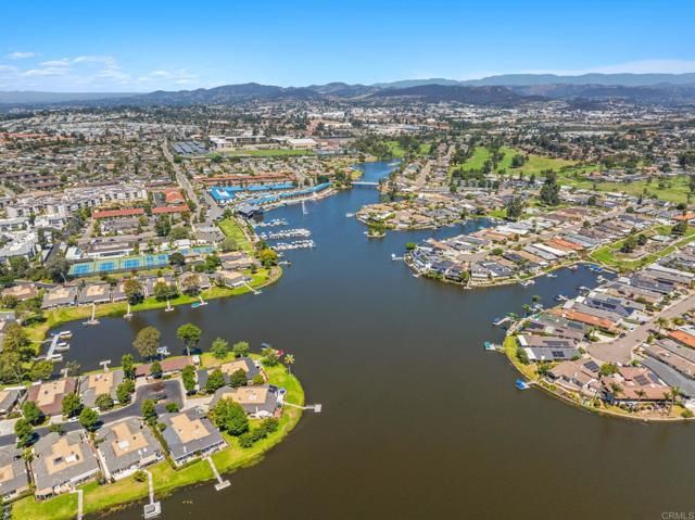 1051 La Reina Drive, San Marcos, CA 92078