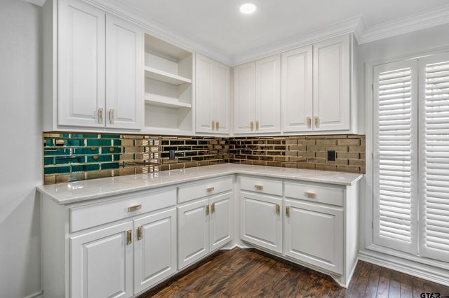 606 Tremont St, Tyler, TX 75701