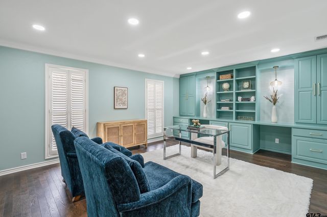 606 Tremont St, Tyler, TX 75701