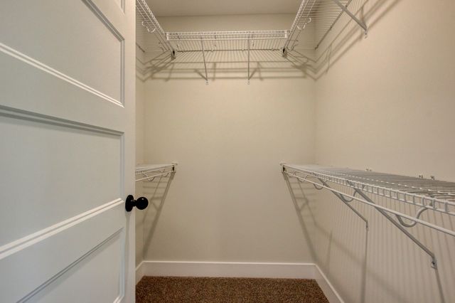 1244 Boulder Pass Rd, Clarksville, TN 37040