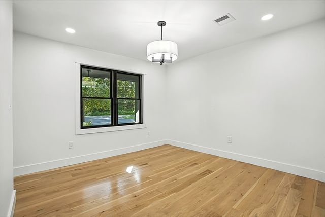 68 Pearl St, Upton, MA 01568