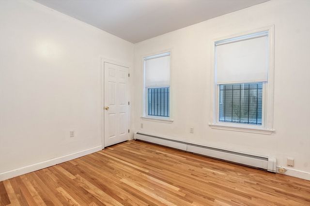 32 Hawthorne Street 1, Boston, MA 02119