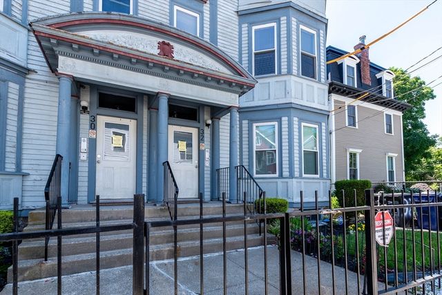 32 Hawthorne Street 1, Boston, MA 02119