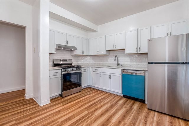 32 Hawthorne Street 1, Boston, MA 02119